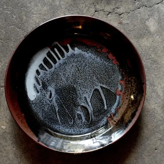Tenmoku Plate Grey